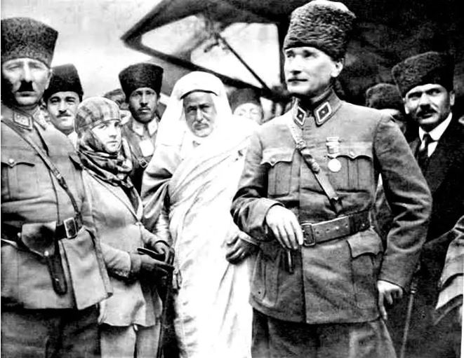مسته‌فا كه‌مال‌ ئه‌تاتورك 1881 ـ 1938